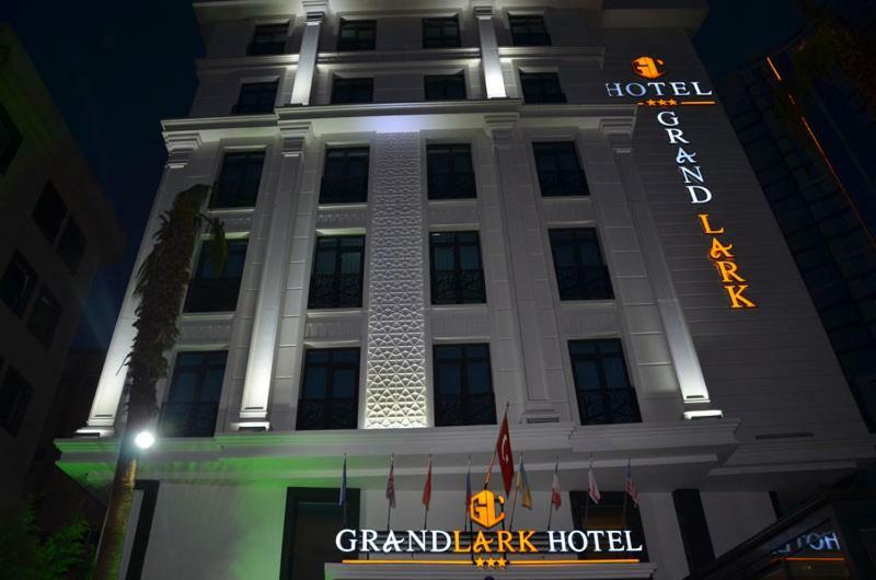 Grand Lark Hotel Adalar Exterior photo